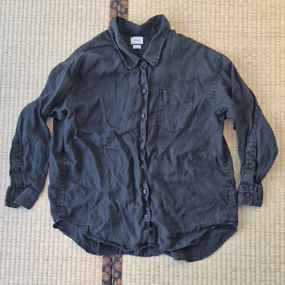Aritzia Wilfred Black Linen Button Up